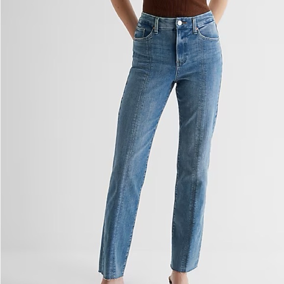 Express Front seam Straight leg jeans. High waist, mom jean. - Picture 1 of 5